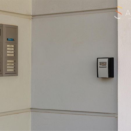 Akali Apartment Airport By Airstay Σπάτα Εξωτερικό φωτογραφία