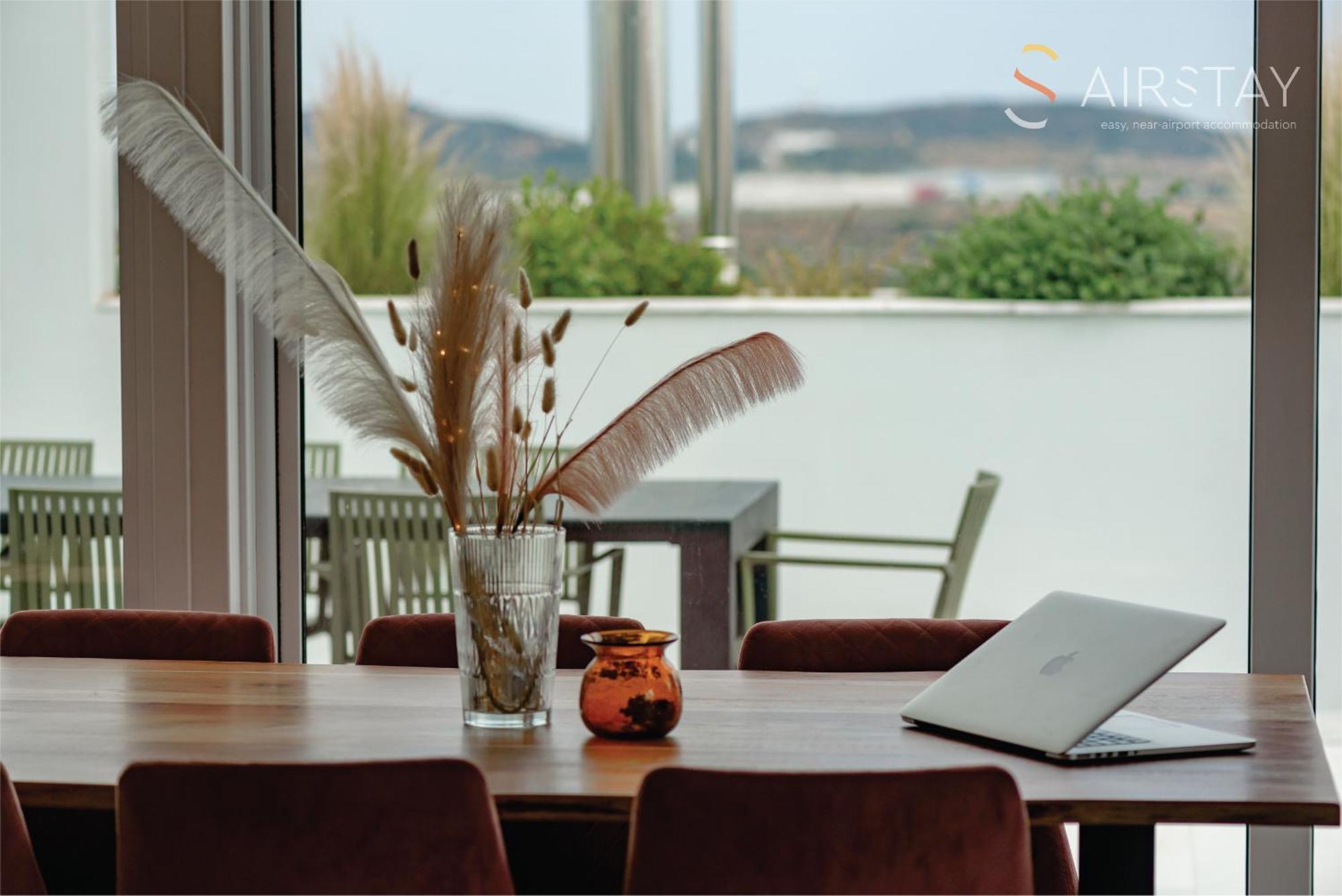 Akali Apartment Airport By Airstay Σπάτα Εξωτερικό φωτογραφία