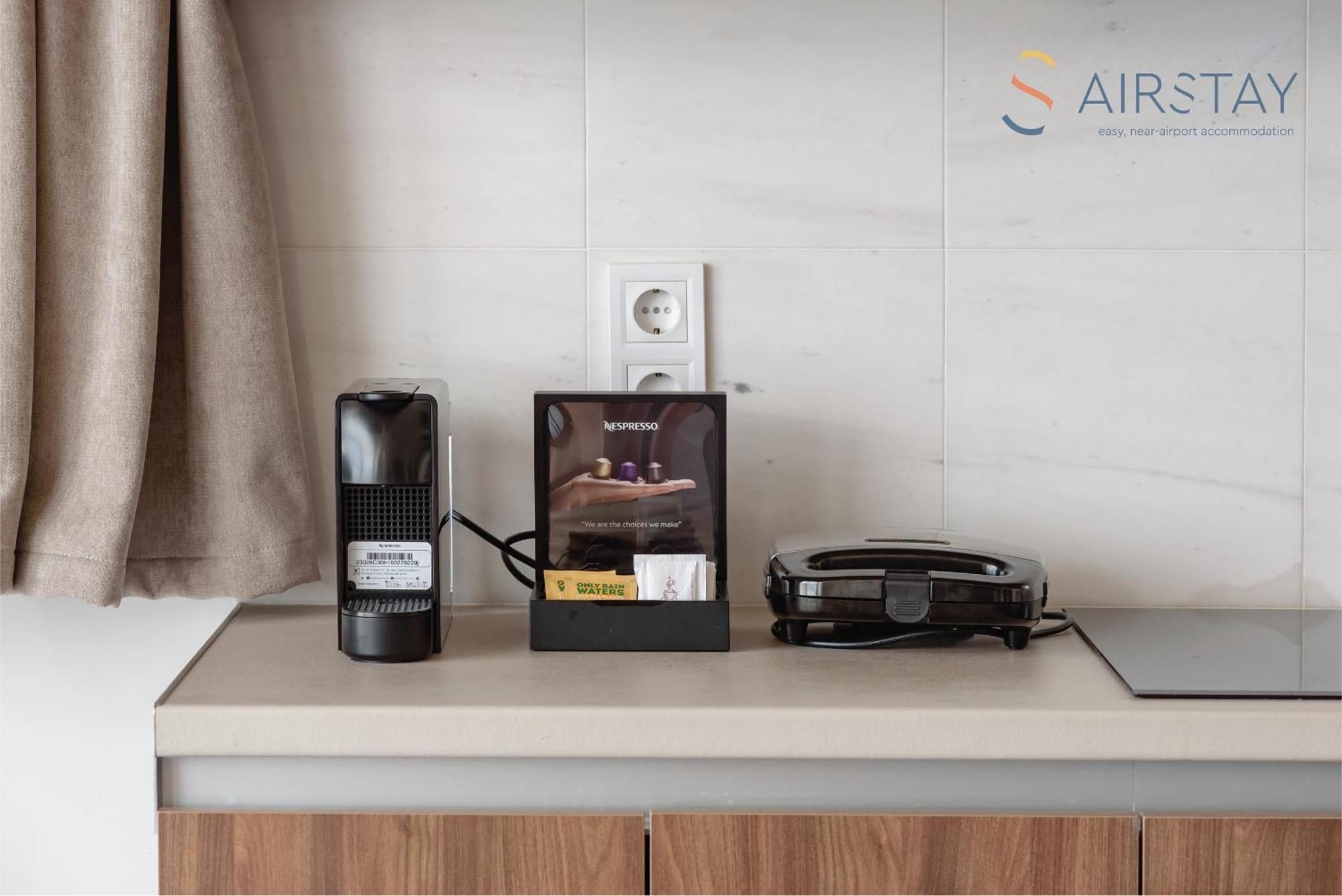 Akali Apartment Airport By Airstay Σπάτα Εξωτερικό φωτογραφία
